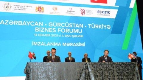 Azərbaycan, Gürcüstan və Türkiyə arasında 5 sənəd İMZALANDI