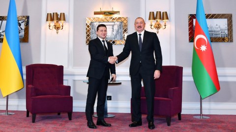 Zelenski İlham Əliyevi Ukraynaya dəvət etdi