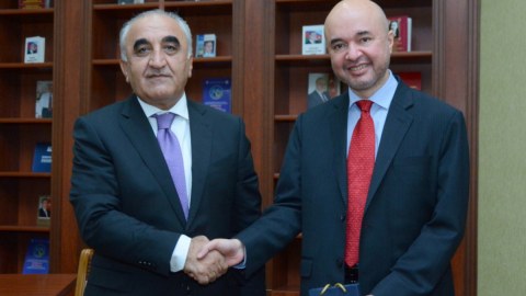 UNEC ilə İslam İnkişaf Bankı arasında əməkdaşlıq MÜZAKİRƏSİ