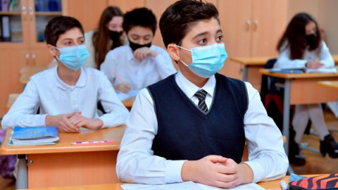 Koronavirusa görə bağlanan məktəblər AÇILDI
