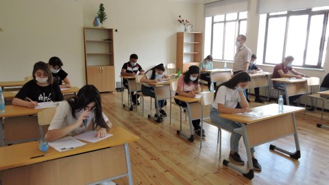 Bazar günü  3780 abituriyent sınaq imtahanı verəcək