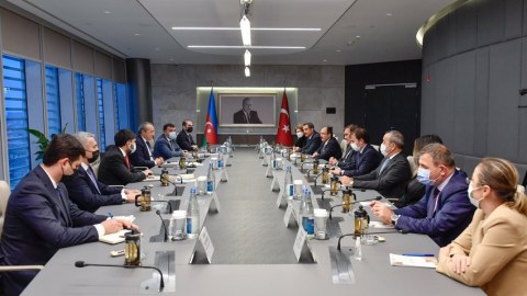 Azərbaycan və Türkiyə arasında əczaçılıqla bağlı memorandum