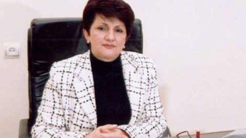 Səs yazısı yayılan məktəb direktoru işdən çıxarıldı