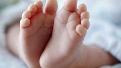 Su anbarında üç aylıq körpənin meyiti tapıldı