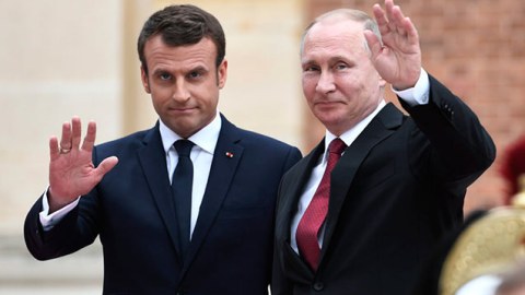 “Makronu belə ağılsız hərəkətə Putin yönəldib” - Eks-spiker