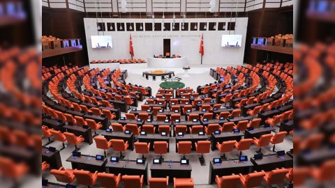 Türkiyənin gələn ilki büdcəsi təsdiq edildi