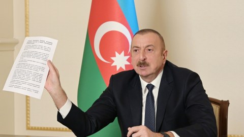 İlham Əliyev: Azərbaycanda media ilə bağlı məhdudiyyətlər yoxdur