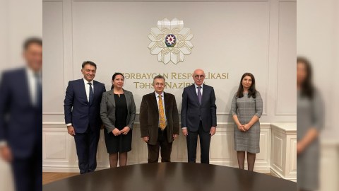 Türkiyəli rektor nazir müavini və deputatlarla görüşdü - FOTO