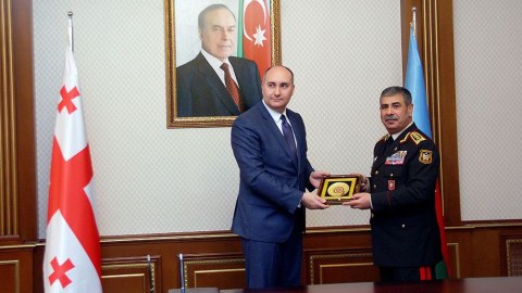 Müdafiə nazirləri arasında əməkdaşlıq PLANI