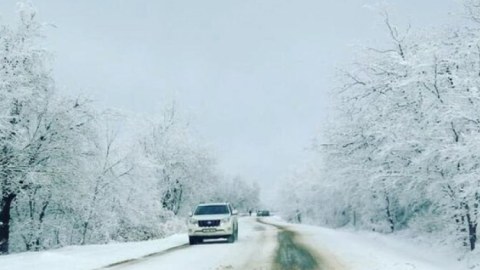 İntensiv qar yağacaq, yollar buz bağlayacaq - Növbəti hava xəbərdarlığı
