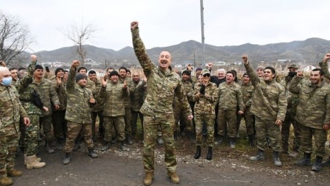 Milli Qəhrəmanlar İlham Əliyevi TƏBRİK ETDİLƏR 
