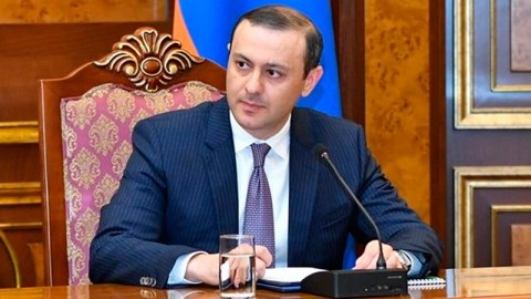 "Bakıya və Ankaraya səfər etməyə hazırıq" - Qriqoryan