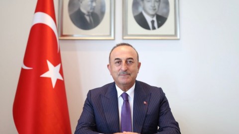 Çavuşoğlu İlham Əliyevi təbrik etdi