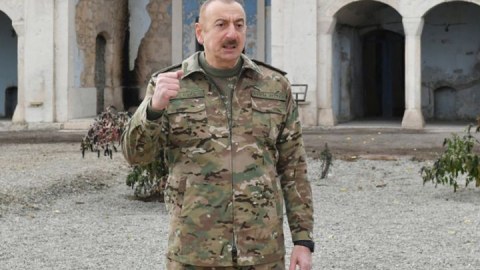 Prezident Hadrutdakı Komando briqadasından DANIŞDI