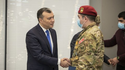 Şəhid ailələrinə və qazilərə mənzil verildi - FOTO