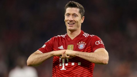Levandovski 2021-ci ilin futbolçusu seçildi