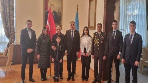Türkiyədəki səfir şəhid ailəsini qəbul etdi