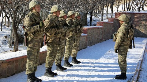 Naxçıvan qoşunlarında bayram tədbirləri
