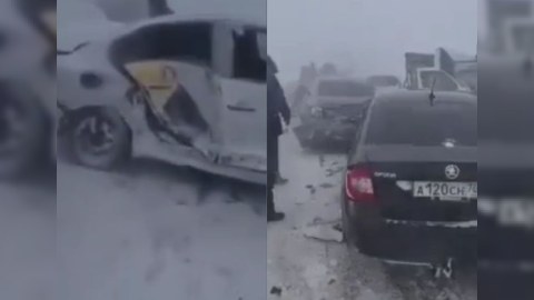 Rusiyada 22 avtomobil toqquşdu: ölənlər var