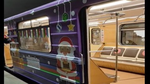 Bakı metrosunda yeni il qatarı