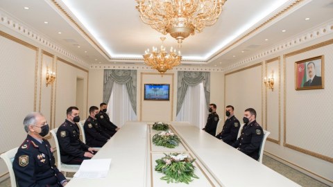 Vilayət Eyvazov Türkiyədə magistr təhsili almış polislərə vəzifə verdi