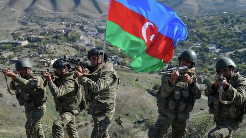 Erməni təxribatlarının qarşısını alan hərbçilər təltif olundu - SİYAHI