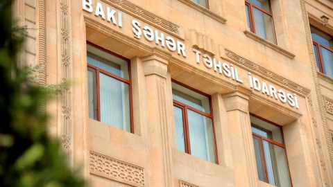 63 təhsil işçisi təltif edilib