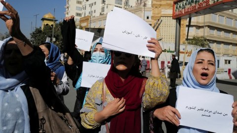 Qadınlar “Taliban” hökumətinə etiraz etdilər