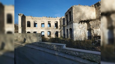 “Güllələnmiş daşlar üçün bayatı” - Şuşaya gedən jurnalistin yol QEYDLƏRİ 