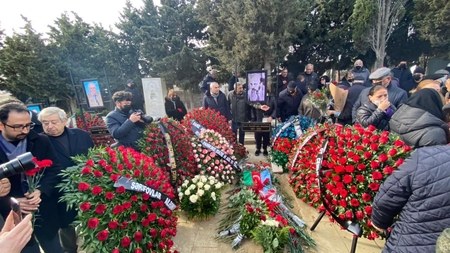 Böyük azərbaycanlı ilə vida: “Xüsusi missiya ilə gəlmişdi; üzüağ gedir, yolu açıq olsun!” - Fotolar