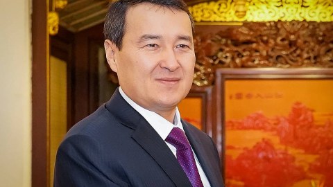 Qazaxıstanda hökumətin yeni başçısı Alixan Smailov kimdir? - DOSYE 
