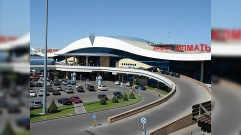 Almatı hava limanı azad edildi