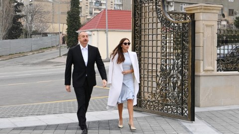 Prezident və xanımı məscidin AÇILIŞINDA