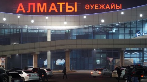 Qazaxıstanın bir neçə hava limanı fəaliyyətini dayandırdı