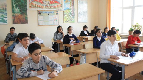 Bu tarixdən şagirdlərin yerdəyişməsi DAYANDIRILACAQ