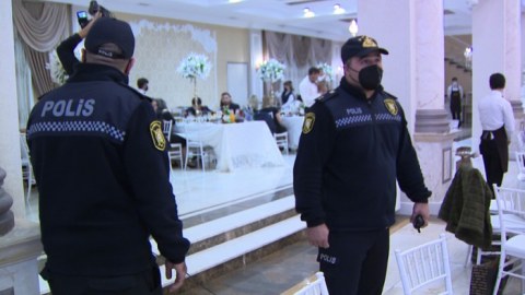 COVID pasportu olmayan 30 nəfər toylara buraxılmadı