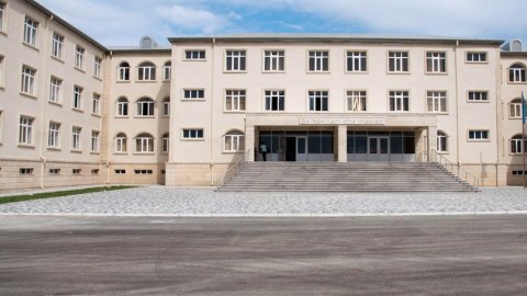 Yanğın baş verən məktəbdə tədris bərpa olundu