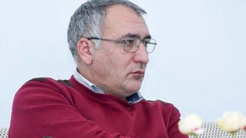 Şərif Ağayar yeni sayt açır 