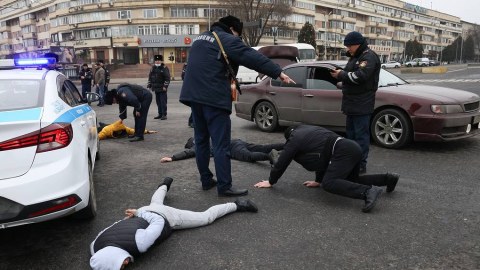 Almatıda iğtişaşların 1,6 mindən çox iştirakçısı saxlanılıb