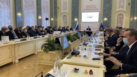 Putin Kamran Əliyevi qəbul edib