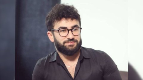 Prokuror jurnalistə 4 il həbs cəzası tələb etdi