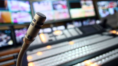 Yeni radio kanalı ilə bağlı sənəd qəbulu BAŞLADI