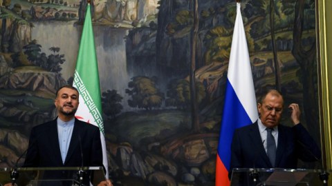 Lavrov və Abdullahian arasında telefon danışığı