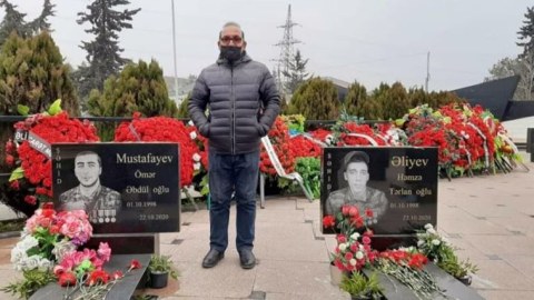 Şəhid ailələrini ziyarət edən jurnalist: “Özümü onların xidmətçisi bilirəm” - MÜSAHİBƏ 