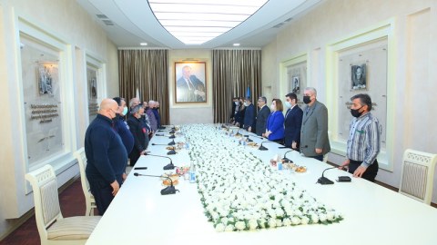 Binəqədidə 20 Yanvar şəhidlərinin ailələri və əlillərlə görüş keçirilib