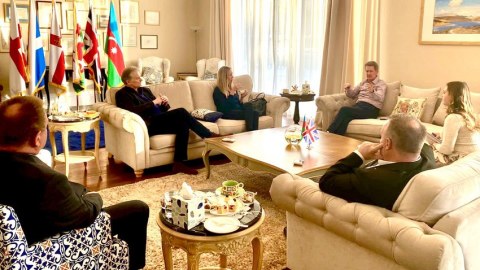 Britaniya minalarla mübarizə təcrübəsini Azərbaycanla bölüşür