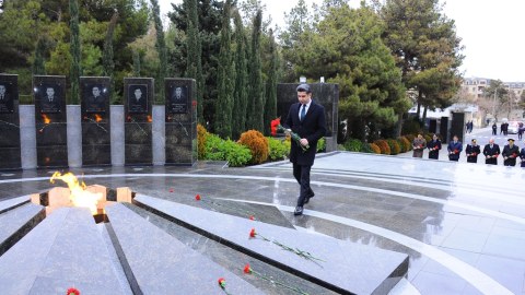 20 Yanvar şəhidləri yad edilib - FOTOLAR