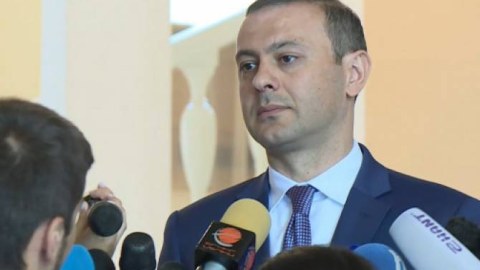 Ermənistan həmsədrləri səbirsizliklə gözləyir - Armen Qriqoryan  