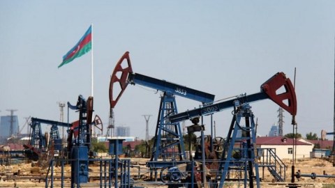 Azərbaycan neftinin qiyməti 93 dollara çatır