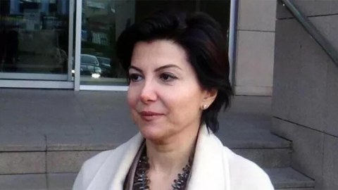Ərdoğanı təhqir edən jurnalist həbs edildi